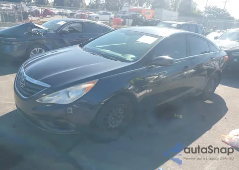 2013 Hyundai Sonata Gls z USA, uszkodzony, nr VIN 5NPEB4AC2DH553290